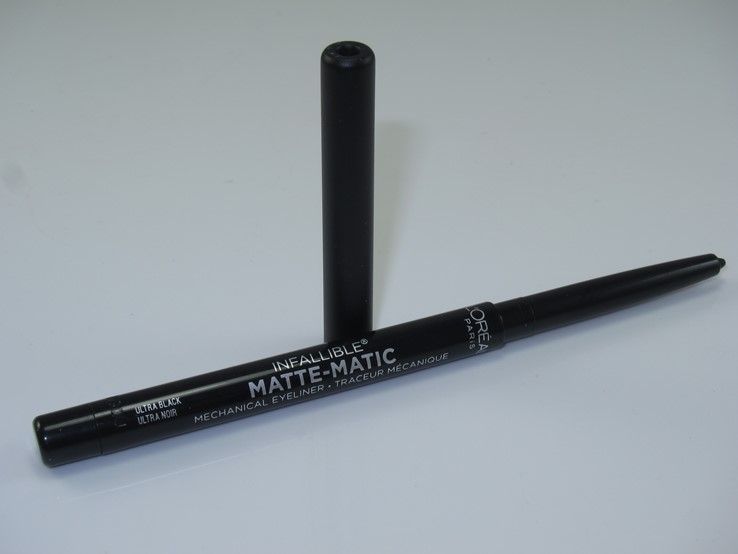 By
Isabella Muse
on
December 16, 2015
Leave a Comment
in
Beauty on a Budget
,
Swatches
,
Eyeliner
,
L'Oreal
,
Makeup Reviews
,
Drugstore Makeup Brands
,
Spring Collections 2016
L’Oreal ...