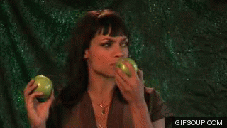Here are 18 simple life hacks that will just make everything about your life better!